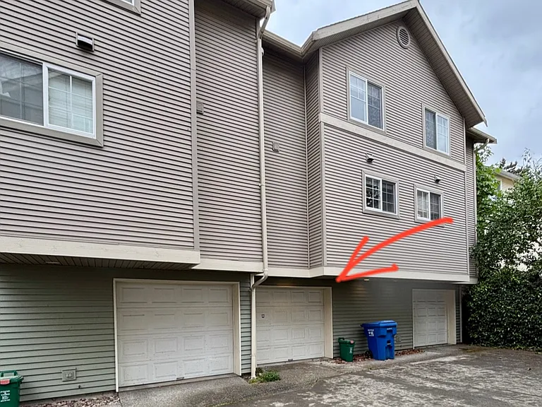 12717 Greenwood Ave N #B — Photo 12