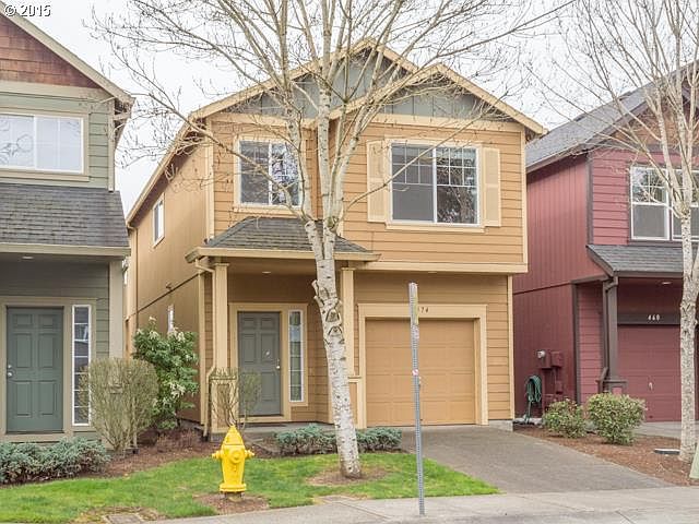 1st image of 474 SE Heathcliff Ln