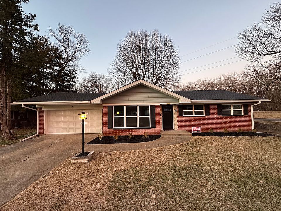 1st image of 11 Winchester Dr