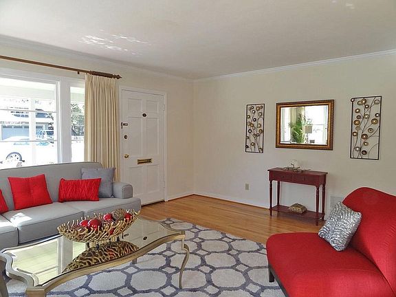 2nd image of 15500 Benedict Ln