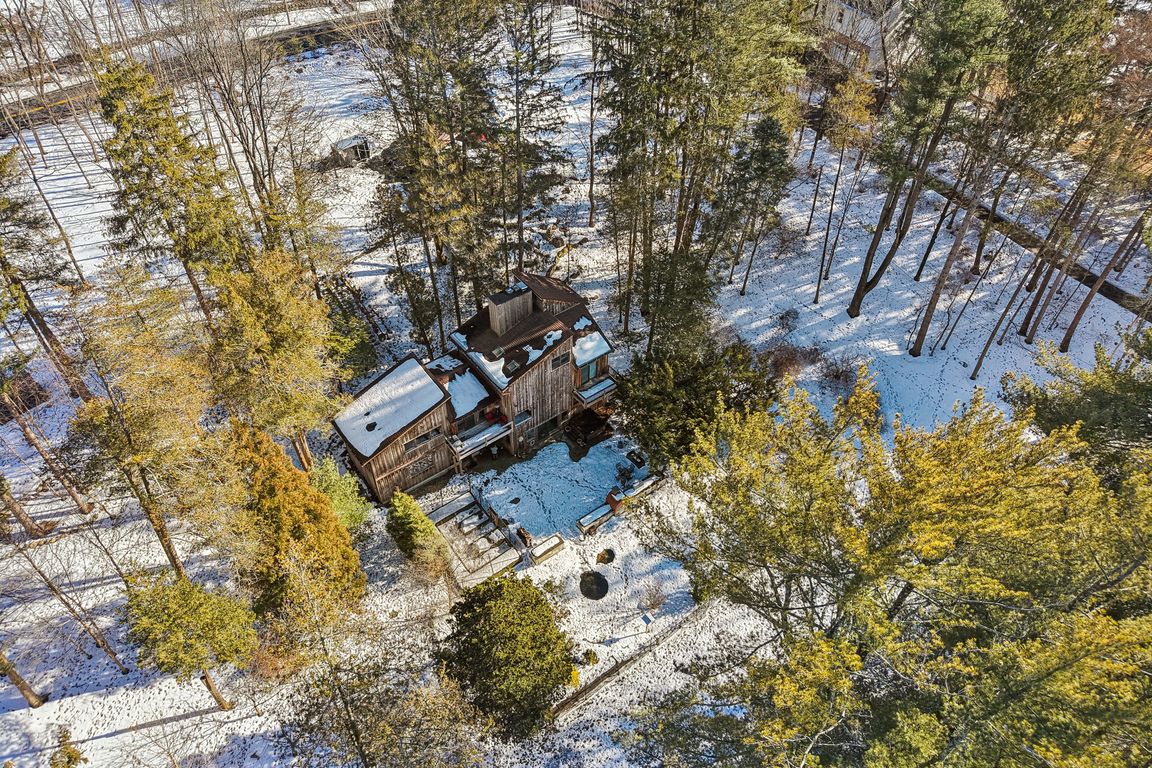 Ramapo Valley Rd-S2202-1-025.jpg