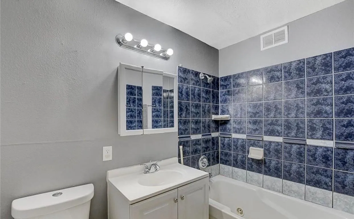 1 bed, 480 sqft, $1,100 — Photo 2