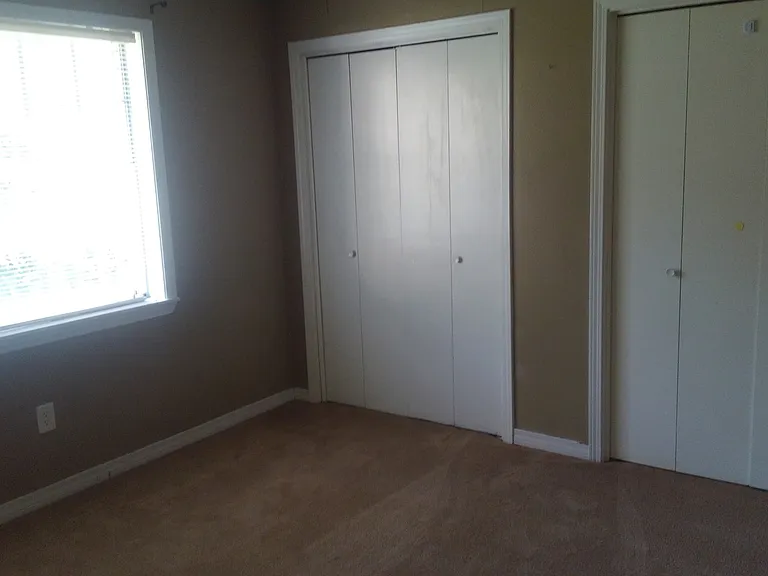 105 Azalea Ave — Photo 5