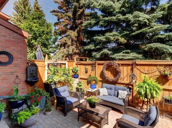 1305 W Glenmore Trl SW #103, Calgary, AB T2V 4Y8