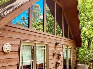 181 Quickstop Trl, Deep Gap, NC 28618