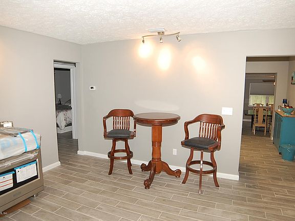 5th image of 2303 UNIVERSITY Boulevard N