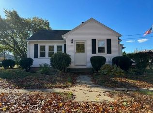 59 Judge St, Cranston, RI 02910