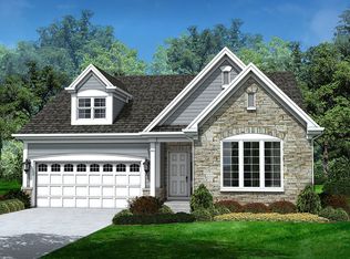 1N559 Golf View Ln, Winfield, IL 60190