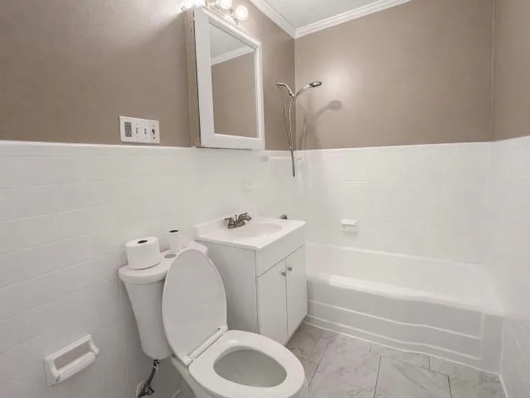 817 Sumner St — Photo 3