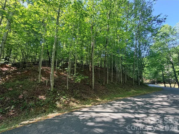 0 Lakewood Dr, Lake Lure, NC 28746