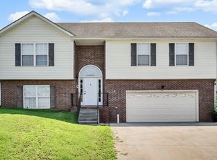 2657 Arthurs Ct, Clarksville, TN 37040