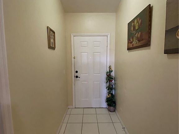 3rd image of 4017 Palm Tree Blvd APT 403
