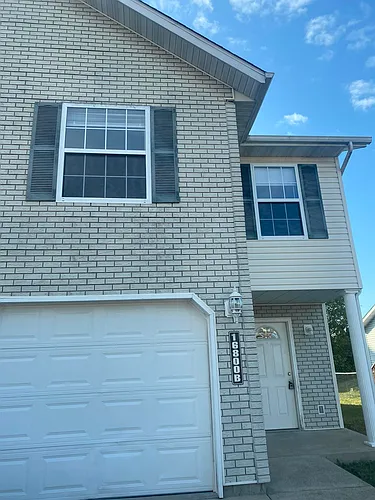 16800 Huntington Photo 1