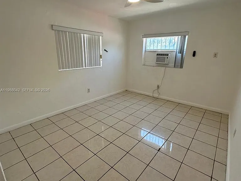 100 NE 78th St #6 — Photo 6