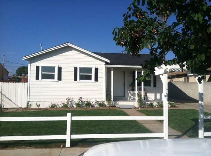 1st image of 827 W 134th St