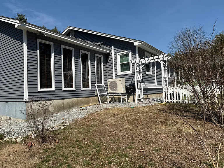 44 John Goffe Dr — Photo 4