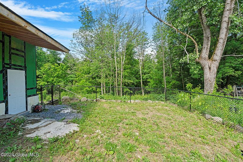 5th image of 2413 Mariaville Scotch Church Road