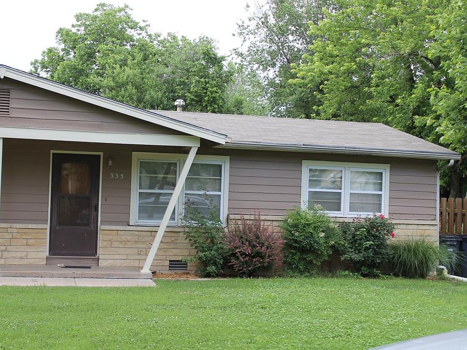 335 N Dellway