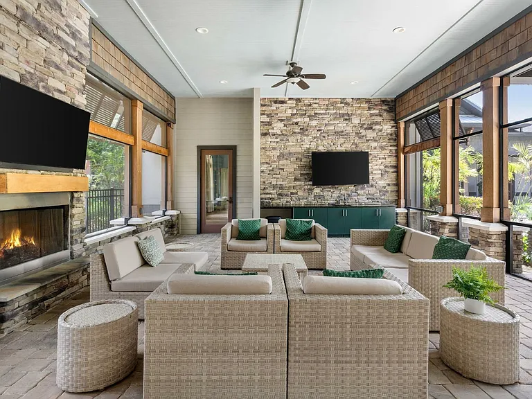 The Lodge at Hidden River - Outdoor Lounge