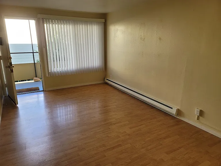 Cornerstone Apartments in Ballard — Photo 36