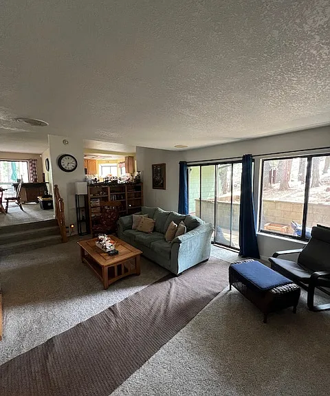 4004 Pearl Rd — Photo 8