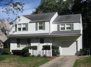 1213 Ford Rd, Lyndhurst, OH 44124