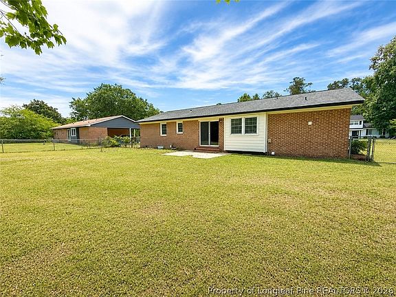 5th image of 6624 Bonnie Bell Ln
