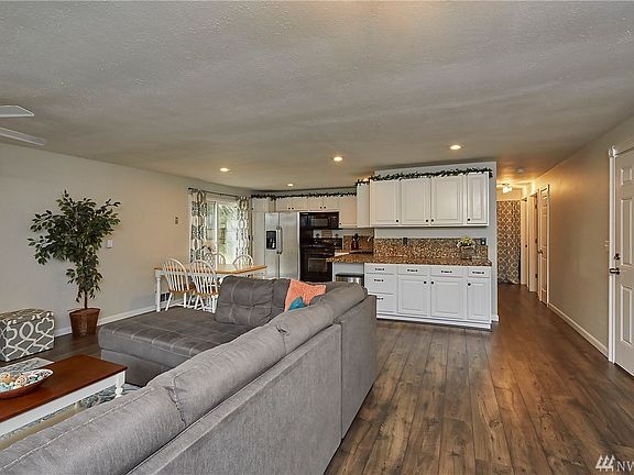 2nd image of 11294 Denny Ave SW