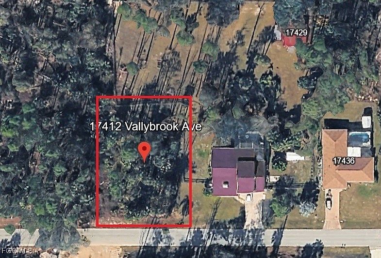 2nd image of 17412 Vallybrook Ave