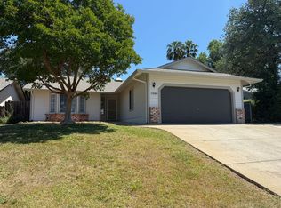 1949 Trumpet Dr, Redding, CA 96003