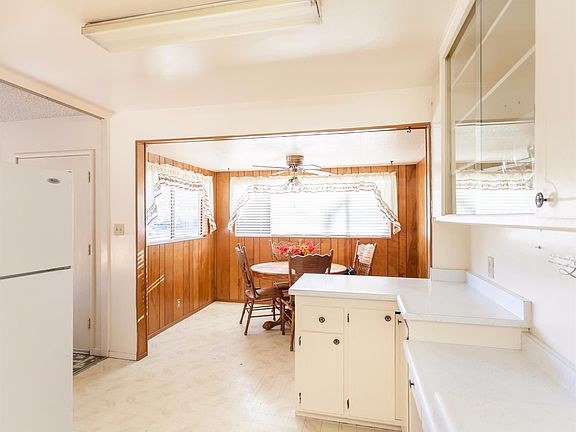 5th image of 850 Greenwood Ave