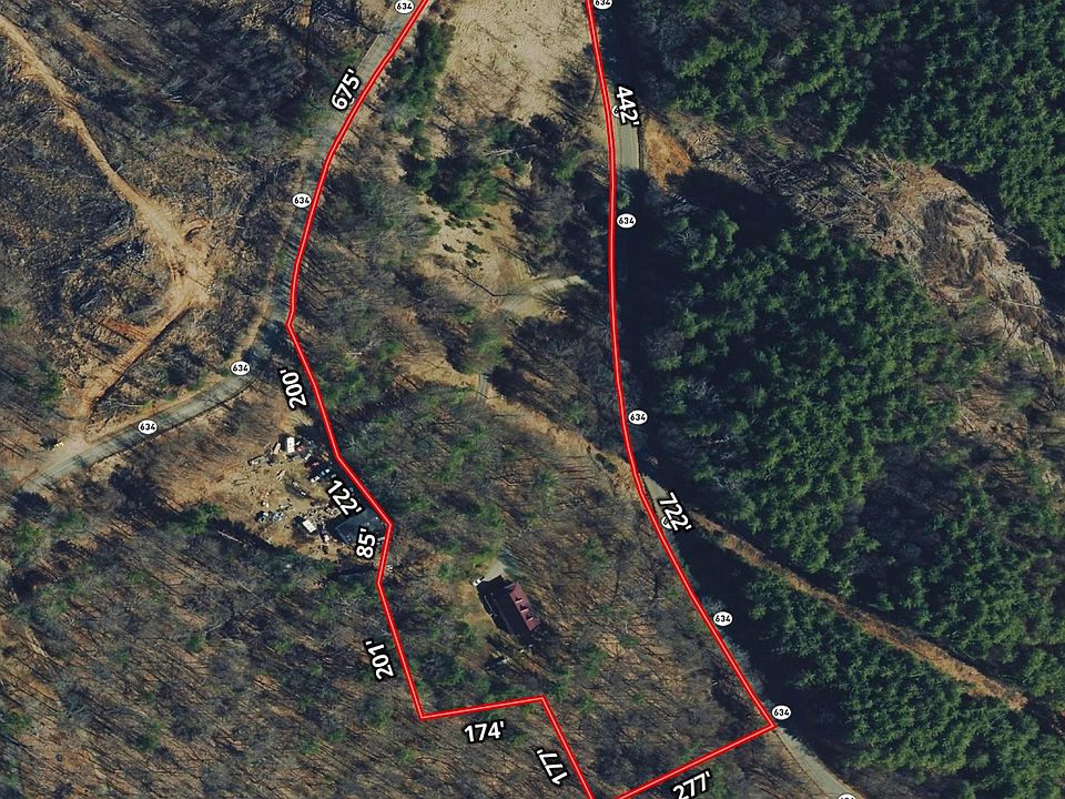 2nd image of 1313 Grinders Mill Rd