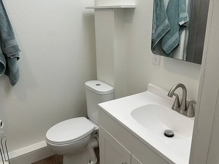 1400 W 47th Ave — Photo 24