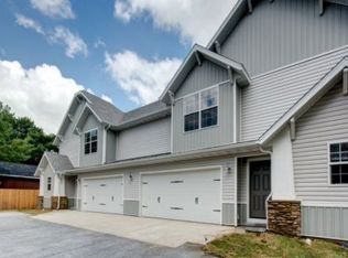 615 S Kickapoo Ave, Springfield, MO 65804