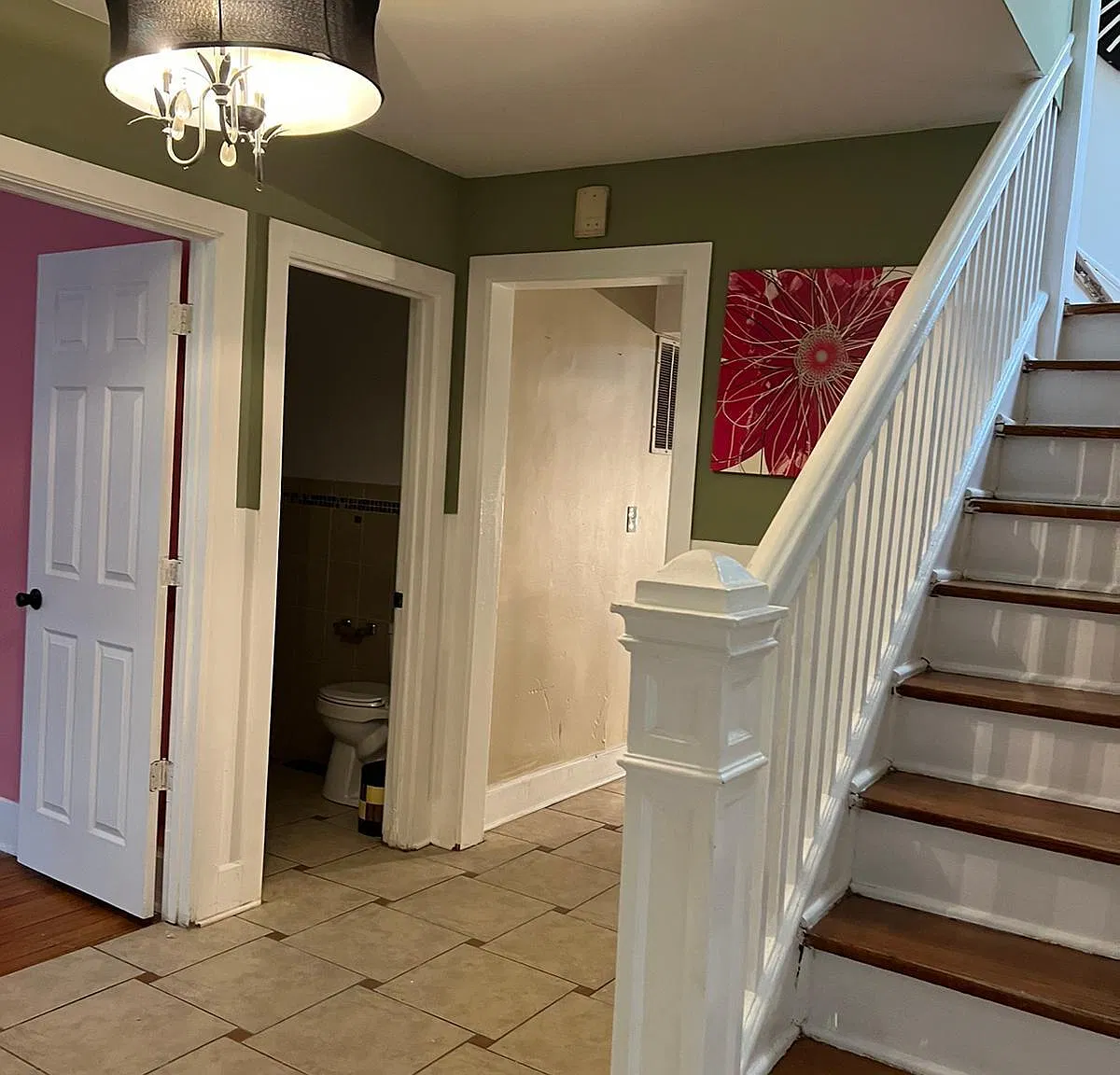 7836 S Marquette Ave — Photo 2