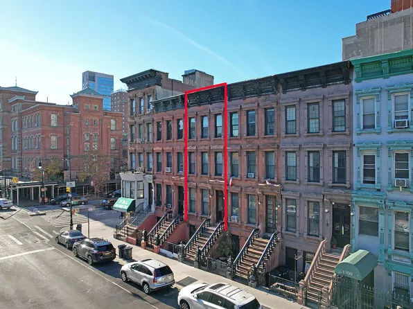 1694 Lexington Ave #4FAM, New York, NY 10029
