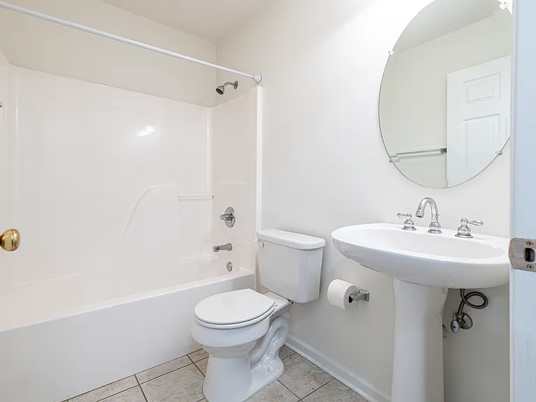 906 Mercer Dr #1 — Photo 12