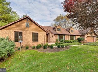 10 Spring Green Ln, Cockeysville, MD 21030