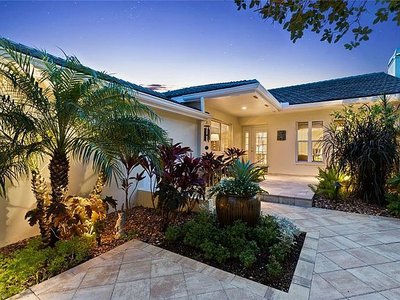 4th image of 3133 Greenflower Ct
