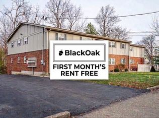 Lindsay Court Apartments, Louisville, KY 40206