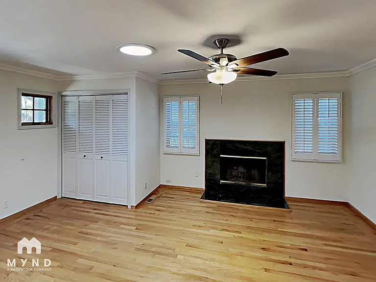 10924 Barranca Dr — Photo 7