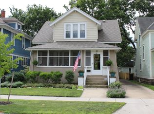228 W 15th St, Holland, MI