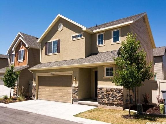 2nd image of 1072 W Stonehaven Dr