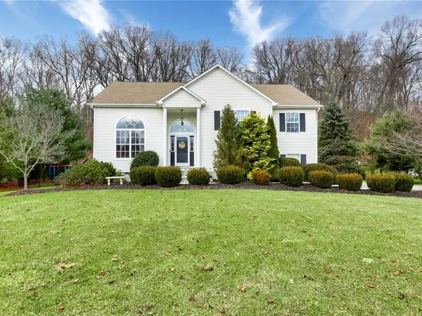 20 Secor Lane, Hopewell Junction, NY 12533