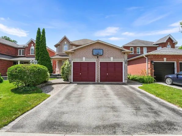 51 Annie Cres, Ajax, ON L1T 3Z4