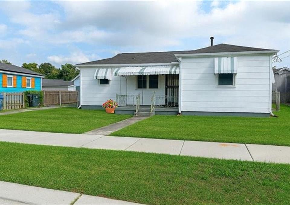 1st image of 111 Winthrop Pl