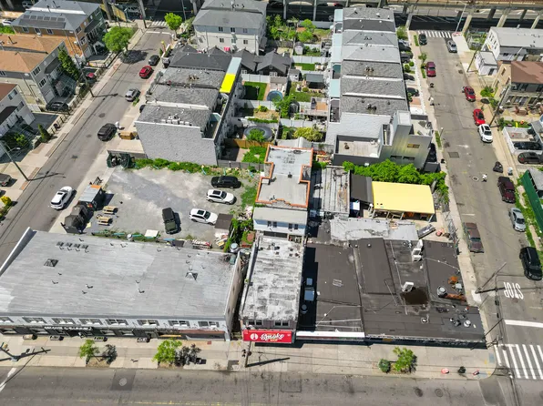 97-10 Rockaway Beach Boulevard image 6 of 9