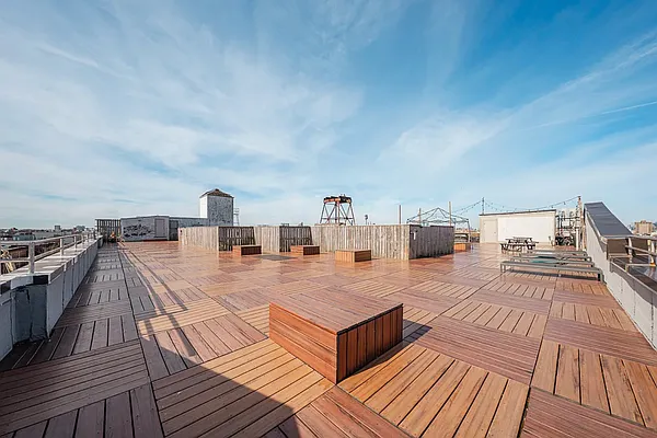 Rented by Carnegie Management Inc | media 12