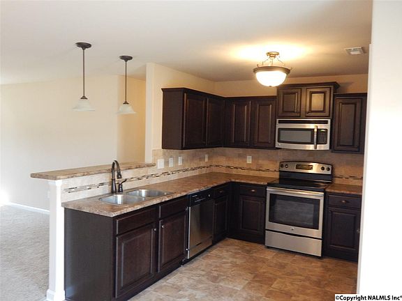 5th image of 2416 Bell Manor Dr