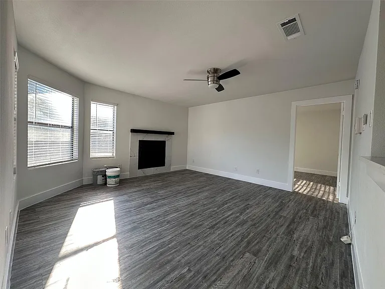 8806 Schick Rd #C — Photo 1